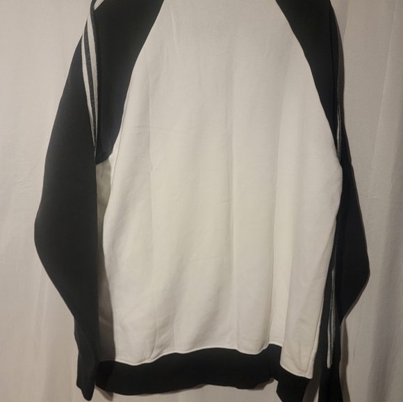 Adidas 2020-21 MANCHESTER UNITED ICONS TOP (FR3852) Size XL - Picture 3 of 8